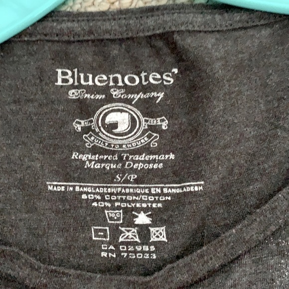 Bluenotes Top - Picture 2 of 2